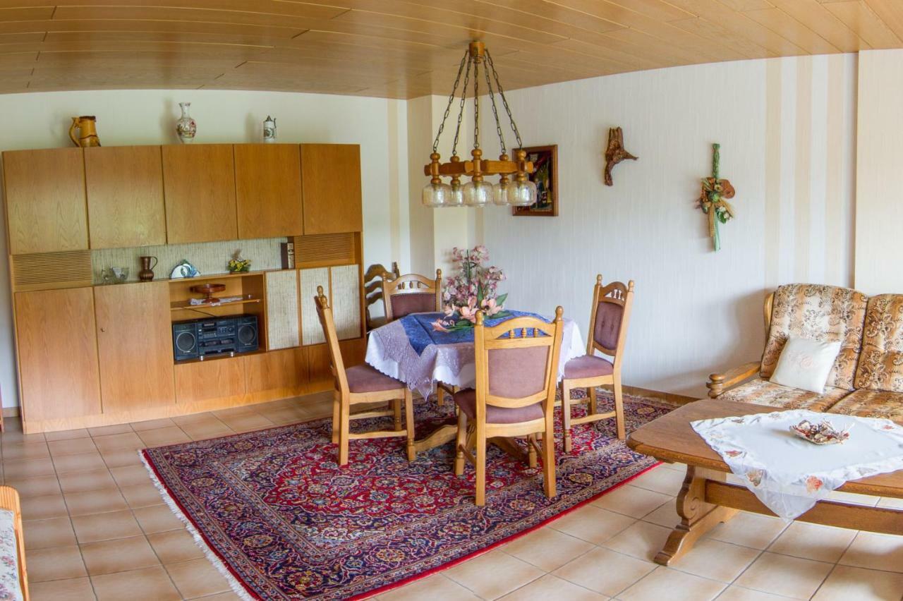 Ferienwohnung "Am Fuchsgraben" Tholey Exteriör bild